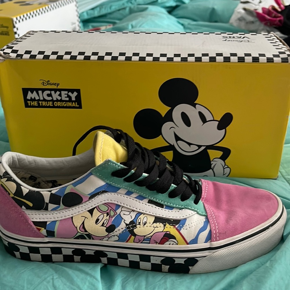 Vans Disney Mickey Multicolor Low Top Sneakers